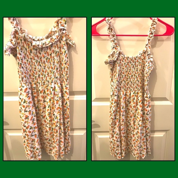 L.A. HEARTS- Ruffled Smocked Sk8r Mini Dress - Picture 2 of 9